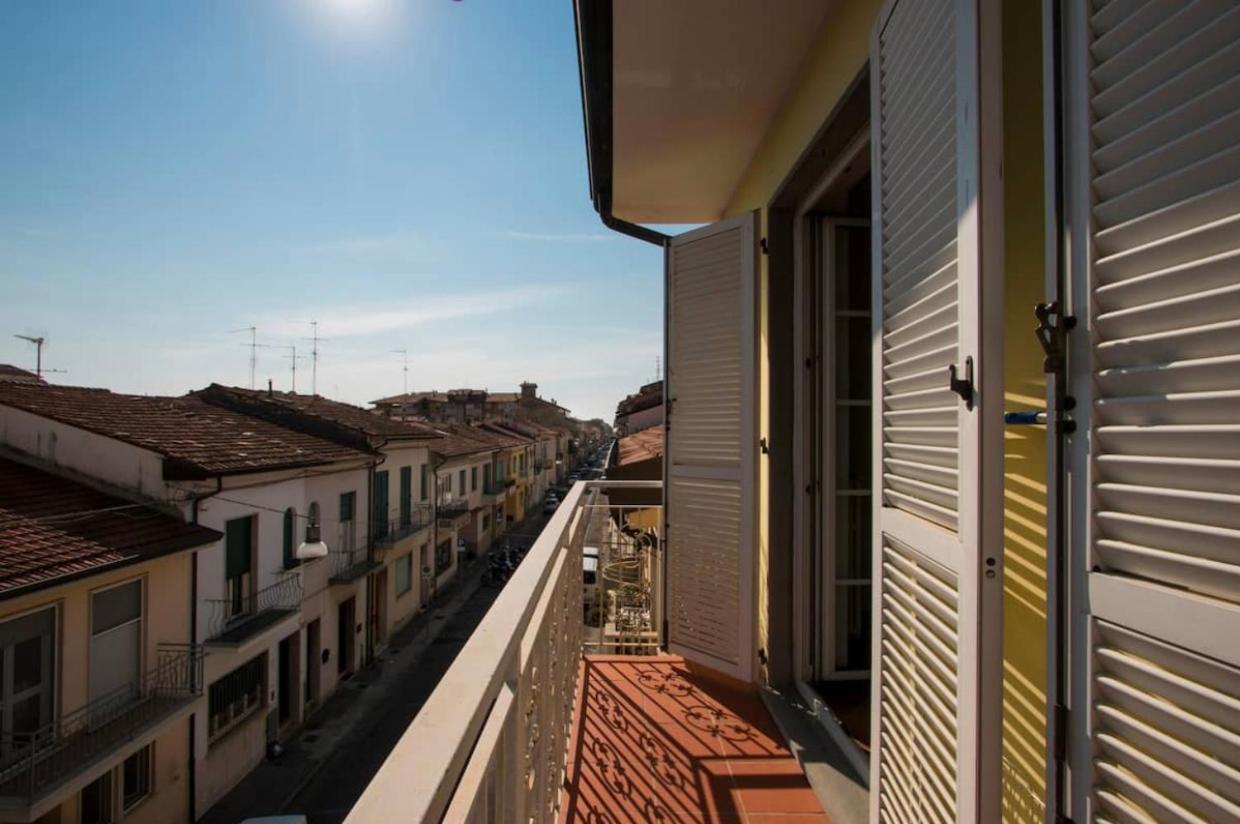 Splendida e incantevole casa a due passi dal mare Viareggio Esterno foto